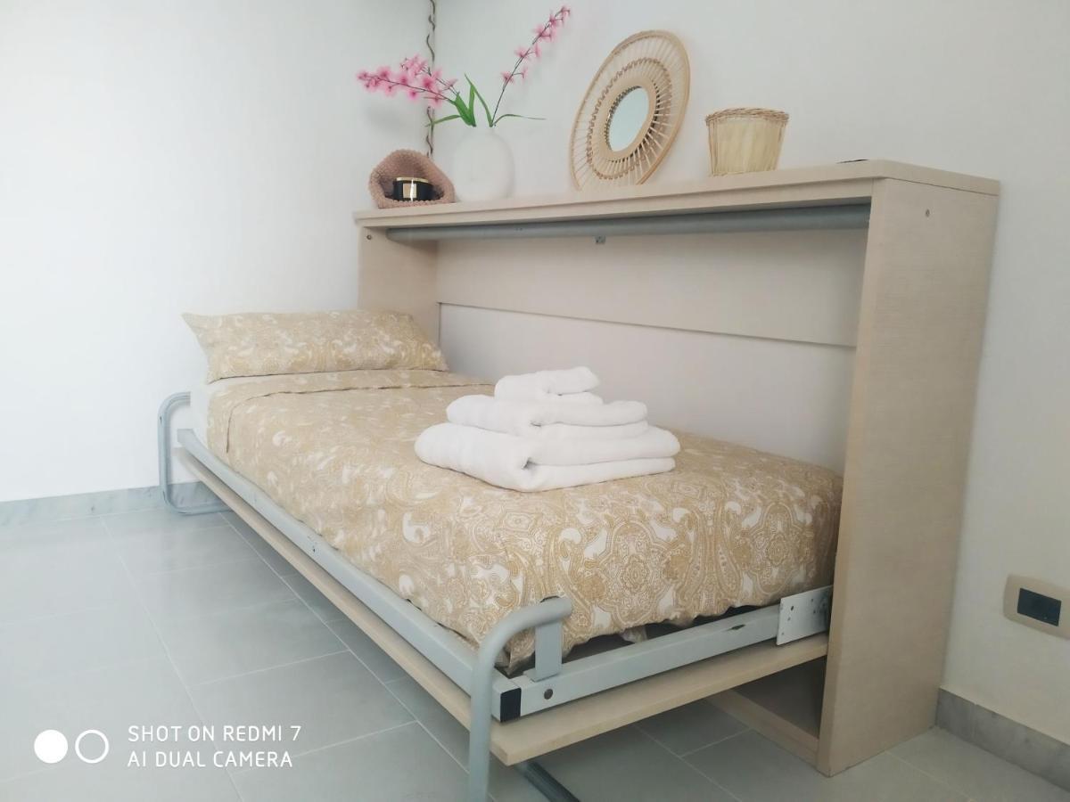 Aurisa Apartment Bari Zewnętrze zdjęcie